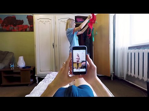 ❤️ Stepsister għamel lil ħuha jiġbor eżatt qabel ma daħlet id-dar ❤️❌ Vidjow tas-sess lilna ️❤